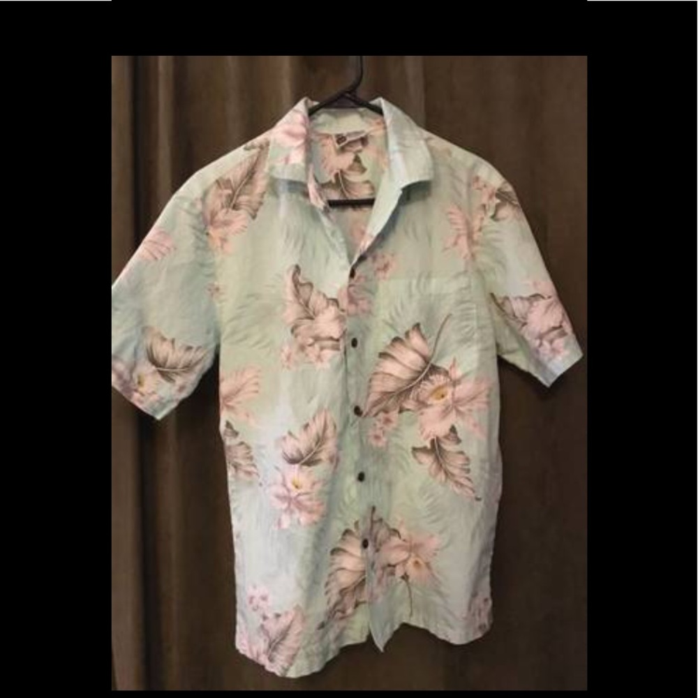 Men’s Hawaiian shirt